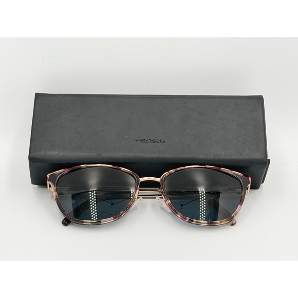 Vera Wang Accessories - Vera Wang Sunglasses Womens Pink Tortoise Gold Cat Eye With Case